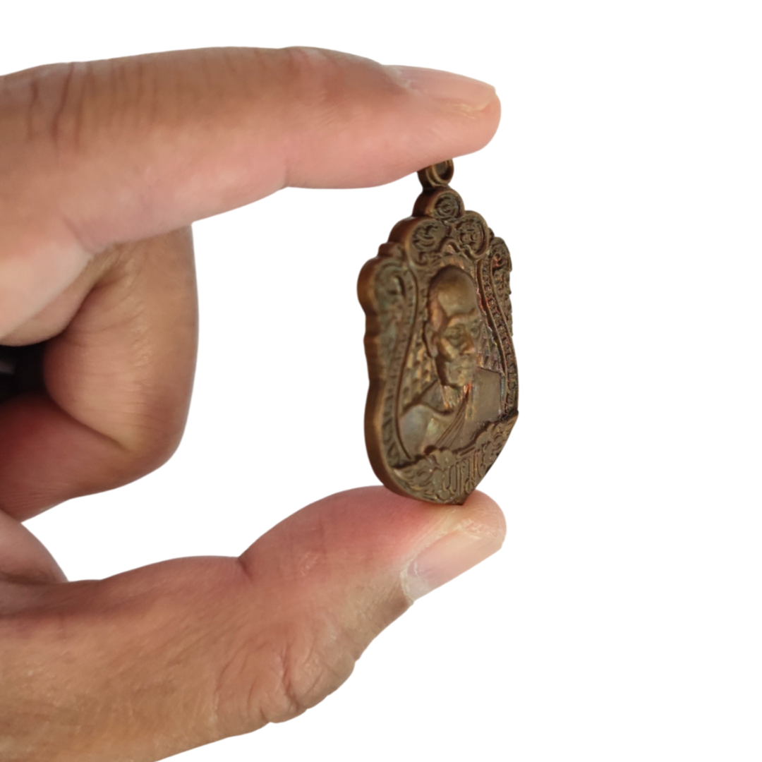 Sema Phayak Sacred Medal – LP Phat Amulet for Energy, Luck & Legacy (Huai Duan 2021)