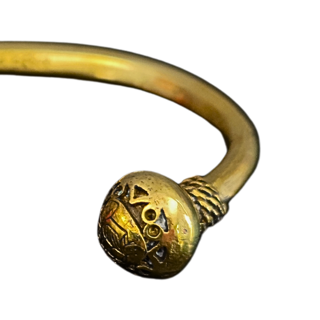 Sacred Thai Amulet Bracelet – Luang Pu Tim Wat Lahan Rai 1974 for Protection & Prosperity