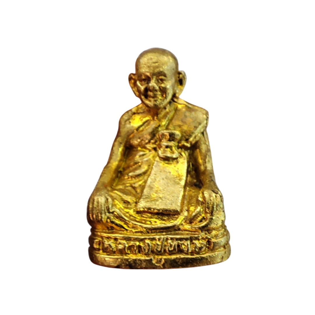 LP Hong Millionaire Statue – Thai Amulet for Wealth & Protection (2010)