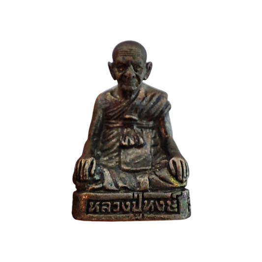 LP Hong Millionaire Sao 5 Statue – Rare Thai Amulet for Wealth & Protection (2010)